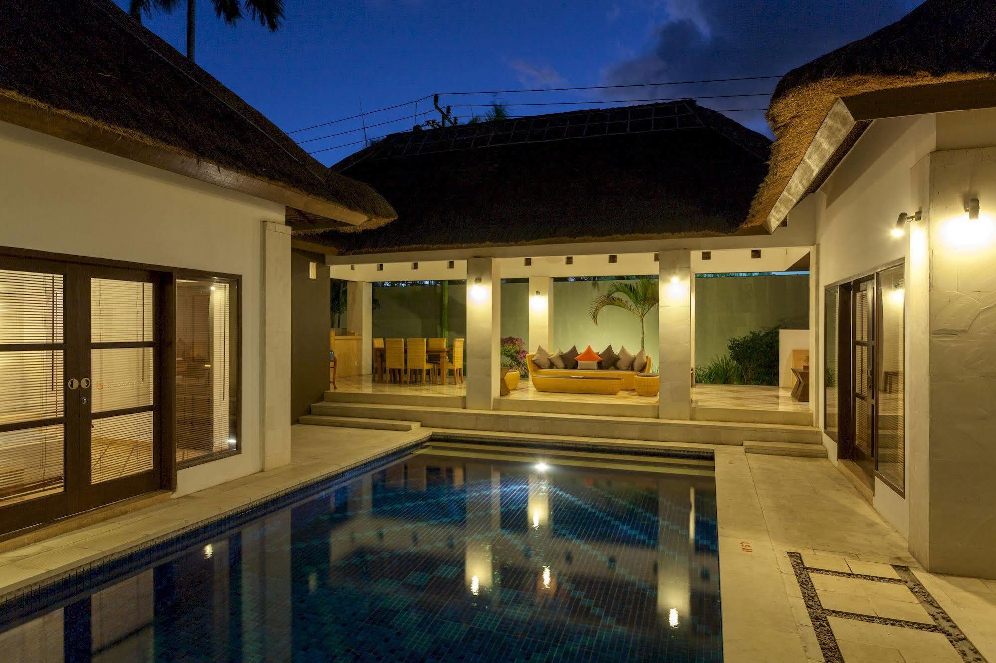 Casa Benita By Bracha Villas Management Seminyak  Luaran gambar
